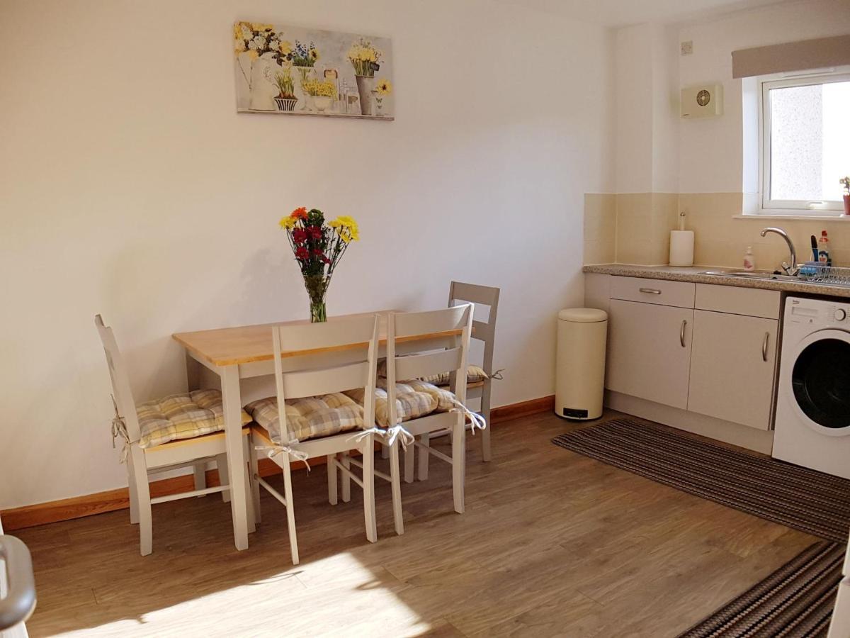 Hill View 2 Bedroom Free Parking 인버네스 외부 사진